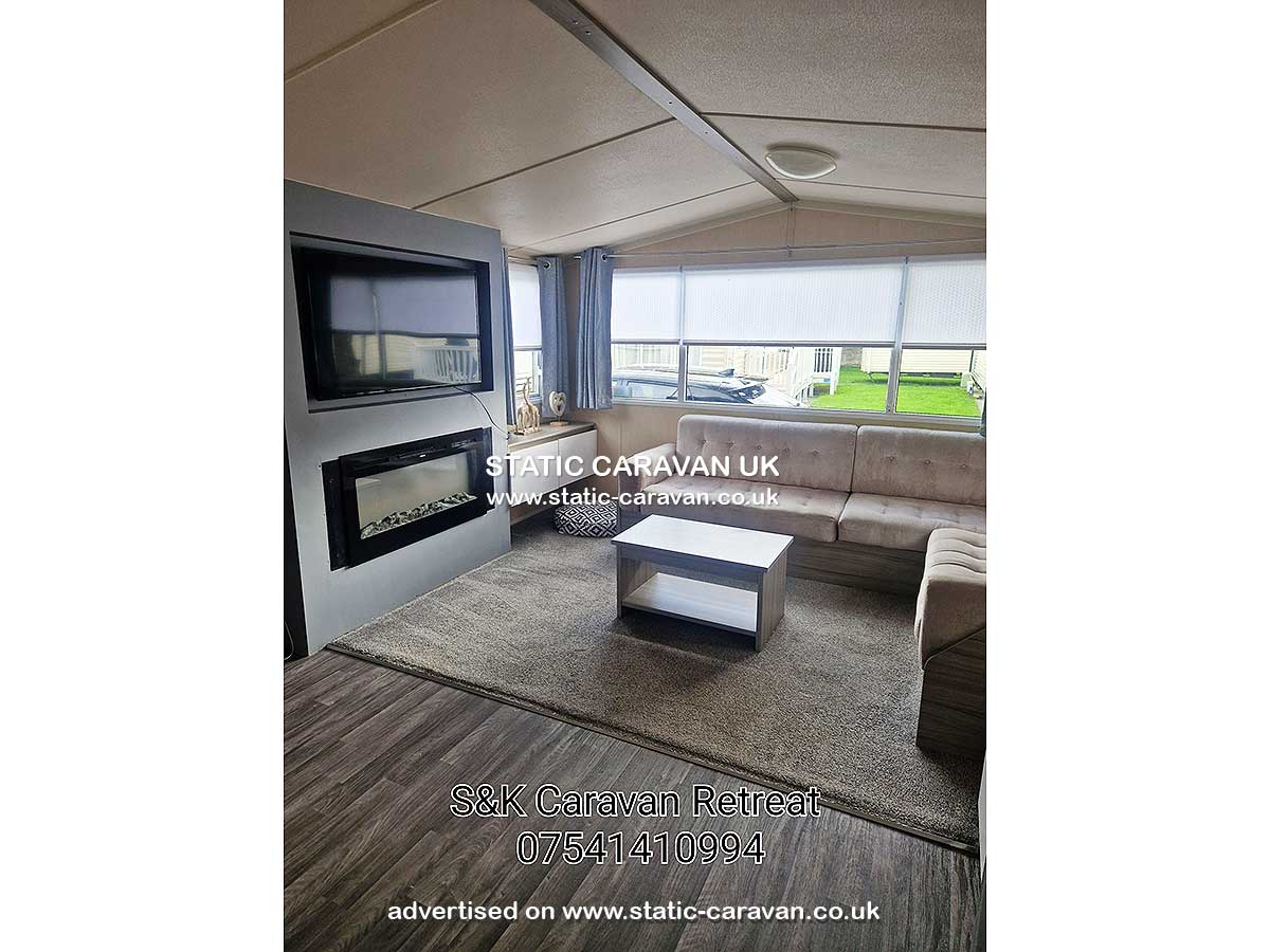 637, Lyons Winkups, Towyn, Conwy, North Wales