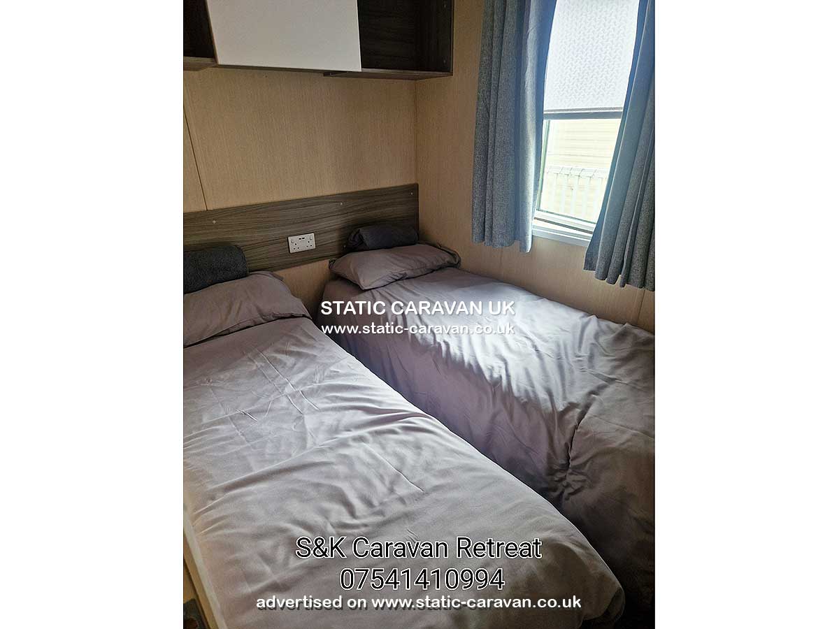 637, Lyons Winkups, Towyn, Conwy, North Wales