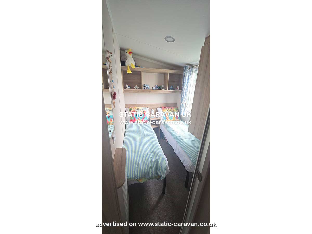 H28, Lyons Winkups, Towyn, Conwy, North Wales
