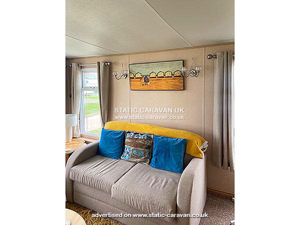 UK Private Static Caravan Holiday Hire at California Cliffs, Great Yarmouth, Norfolk
