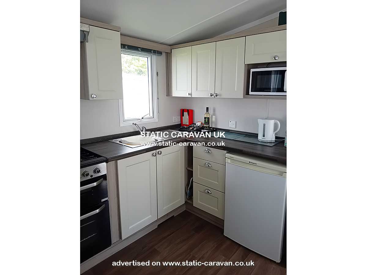 17 Perranporth Holidays, Perran Sands, Perranporth, Cornwall