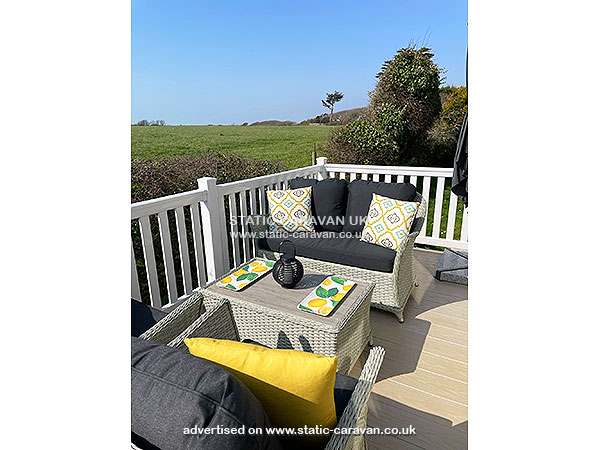 Caravan holiday rental 71 Woodland View at Shorefield Country Park, Milford on Sea, Hampshire