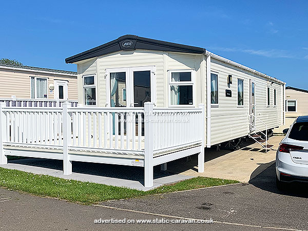 Caravan holiday rental Rowan court 16 at Cayton Bay, Scarborough, North Yorkshire