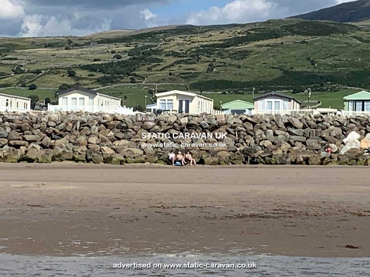174 & 175, Lyons Sunnysands, Tal-y-bont, Barmouth, Gwynedd, West Wales