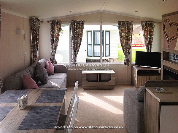 UK Private Static Caravan Holiday Hire at Coral Beach, Ingoldmells, Skegness, Lincolnshire
