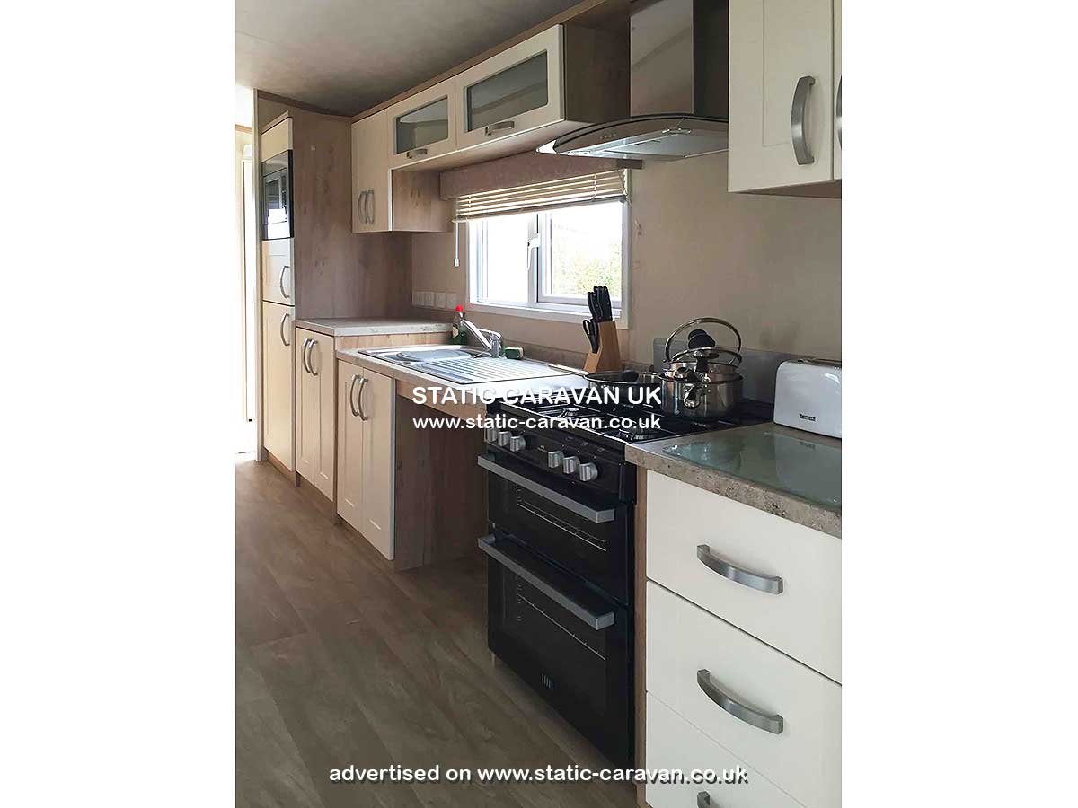 The Oasis - Herring - Disabled Ramp - Dog Friendly, Seashore, Great Yarmouth, Norfolk