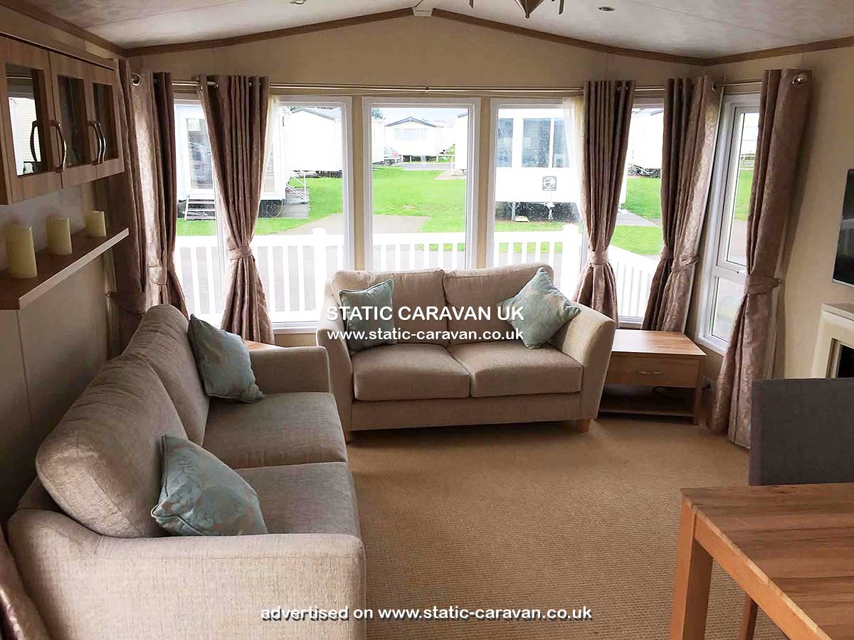 The Oasis - Herring - Disabled Ramp - Dog Friendly, Seashore, Great Yarmouth, Norfolk