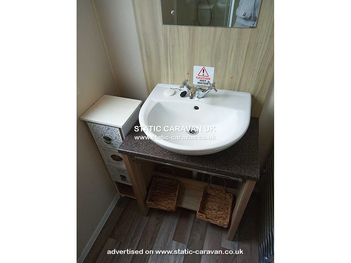 J 01, Seven Bays, St.Merryn, Nr Padstow, Cornwall