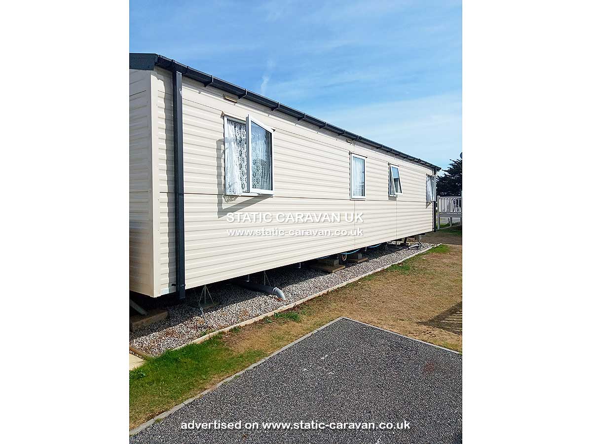 J 01, Seven Bays, St.Merryn, Nr Padstow, Cornwall