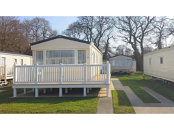 Caravan holiday rental Static Caravan at Hoburne Park, Christchurch, Nr Bournemouth, Dorset