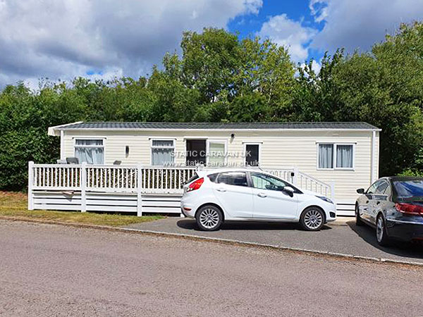Caravan holiday rental Seabreeze 287 at Shorefield Country Park, Milford on Sea, Hampshire