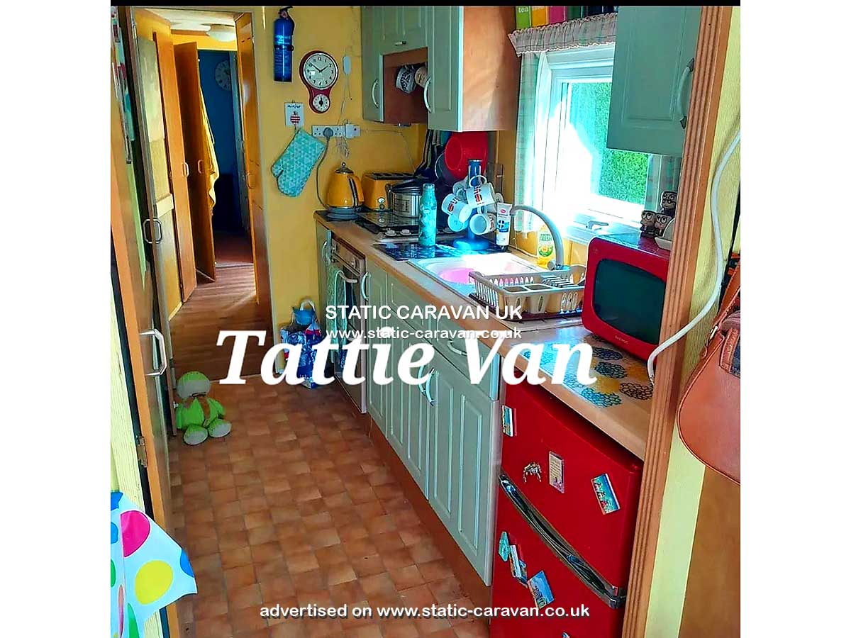 Caravan for hire H16 at Towervans Holiday Park, Mablethorpe, Lincolnshire