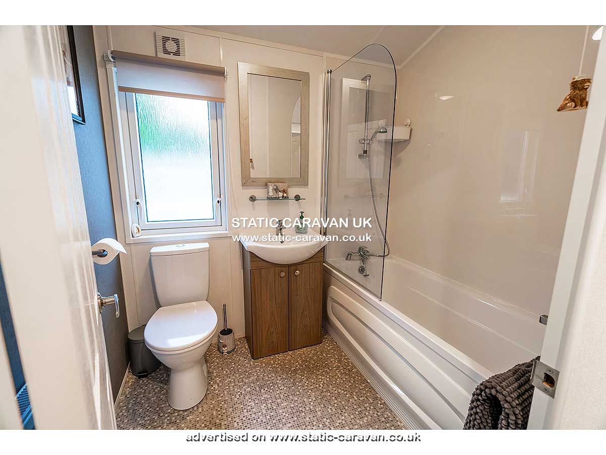 412 Oak Forest, White Acres, Nr Newquay, Cornwall