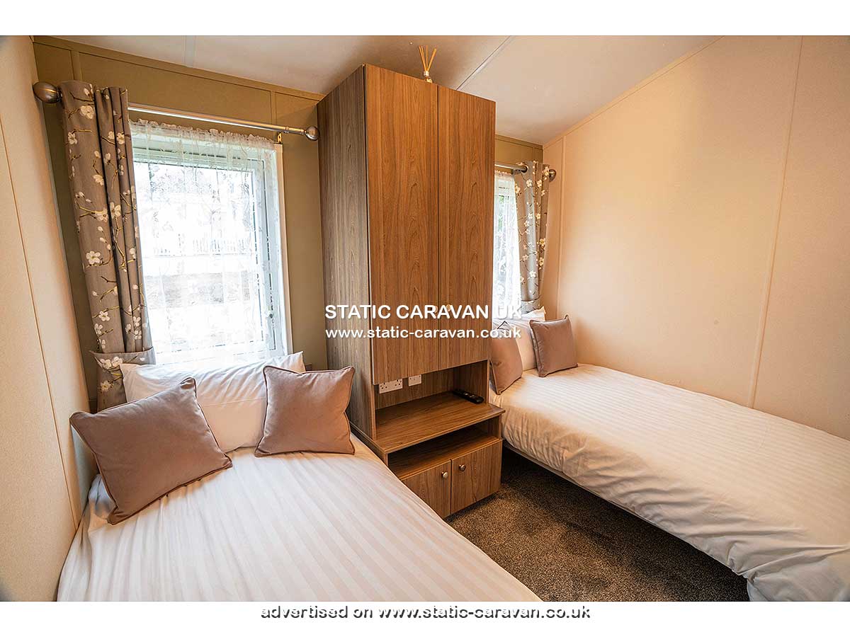 412 Oak Forest, White Acres, Nr Newquay, Cornwall