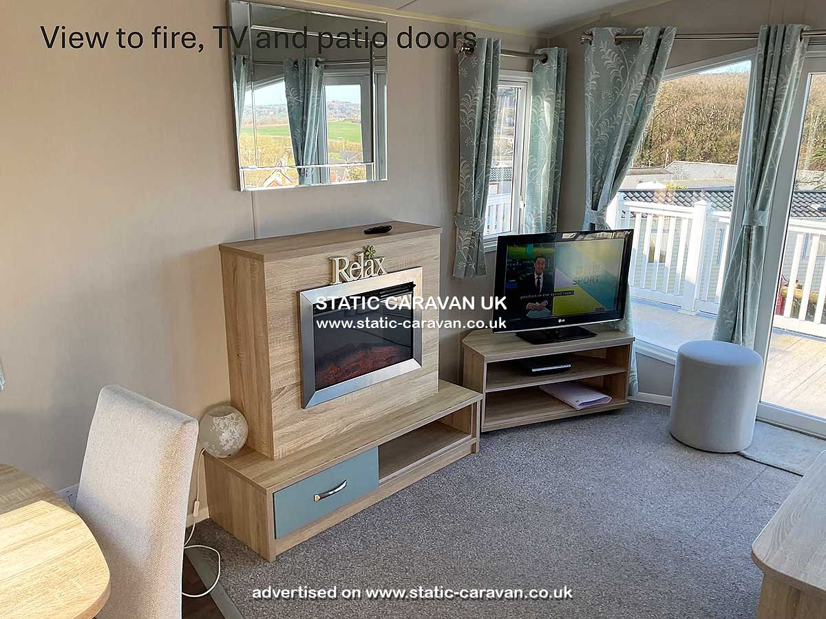 Caravan for hire The Pines 25 at Whitecliff Bay, Bembridge, Isle of Wight