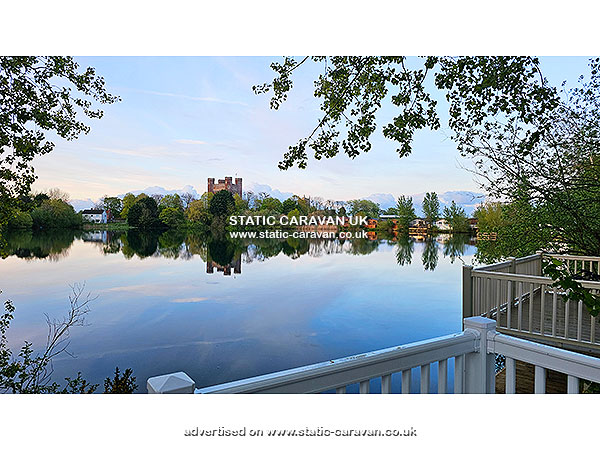 Caravan holiday rental 6 Rudd Lake at Tattershall Lakes, Lincolnshire