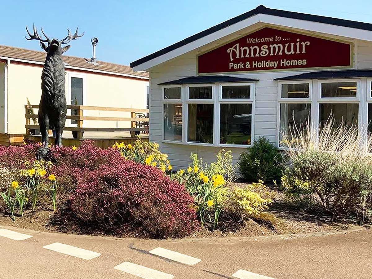 UK Private Static Caravan Hire at Annsmuir Holiday Park, Ladybank, Fife, Scotland UK Private Static Caravan Hire at Annsmuir Holiday Park, Ladybank, Fife, Scotland